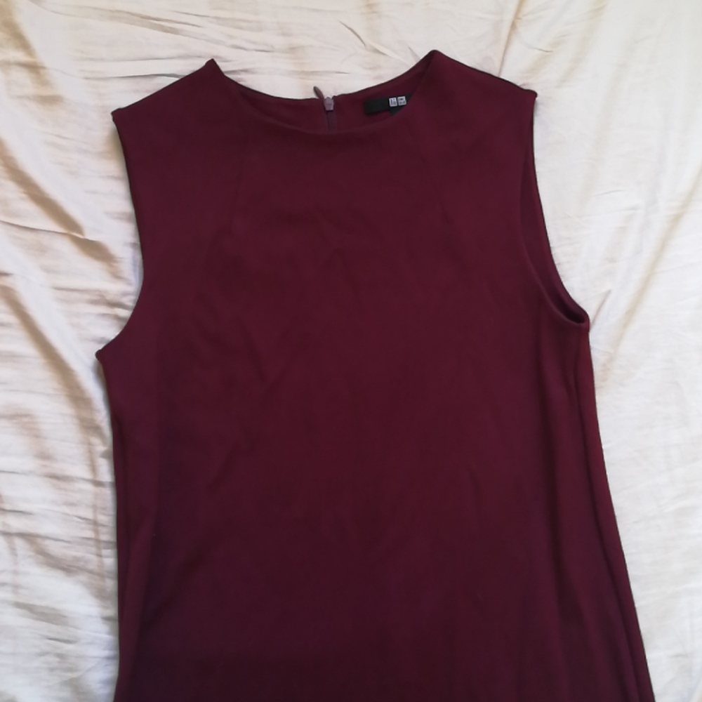 💛2/$30 Burgundy shift dress